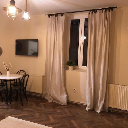 Aftar Inn Μπρασόβ Εξωτερικό φωτογραφία