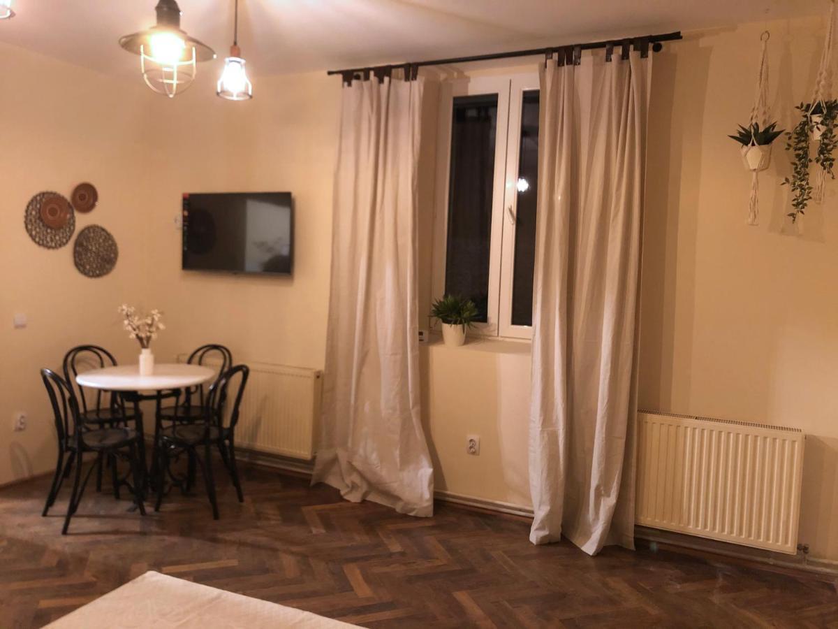 Aftar Inn Μπρασόβ Εξωτερικό φωτογραφία